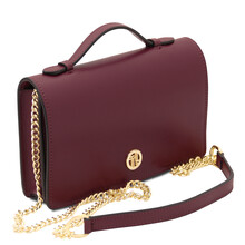 Opera Leather clutch with chain strap Bordeaux