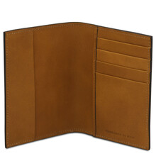 Leather passport cover Natural