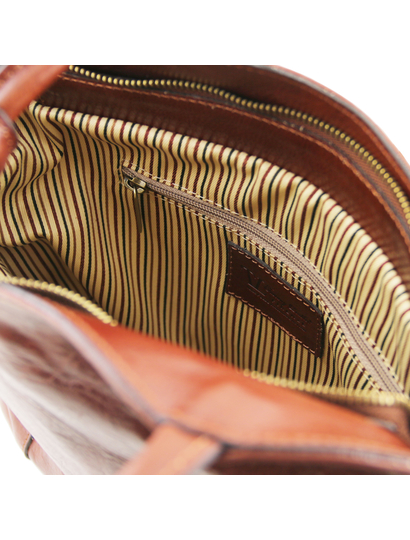 Geanta convertibila in rucsac Tuscany Leather din piele maro Patty